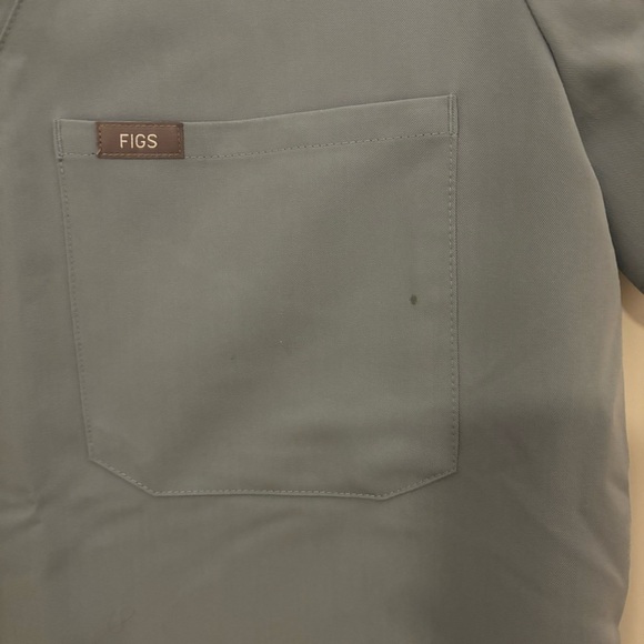 RARE FIGS DUSTY BLUE Scrub Top - Picture 4 of 4